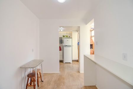 Apartamento à venda com 90m², 3 quartos e sem vagaCozinha e Área de Serviço