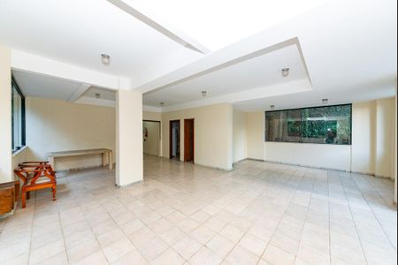 Apartamento à venda com 214m², 4 quartos e 2 vagas Apartamento à venda com 214m², 4 quartos e 2 vagasÁrea comum