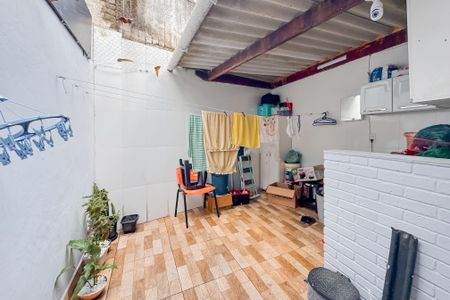 Casa à venda com 55m², 2 quartos e sem vaga Casa à venda com 55m², 2 quartos e sem vagaÁrea de Serviço