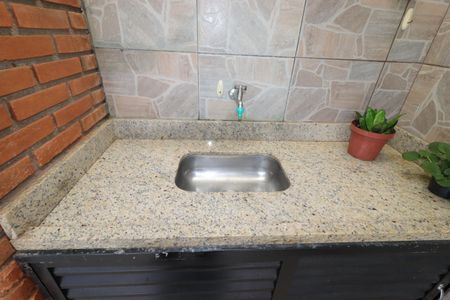 Casa à venda com 190m², 3 quartos e 4 vagasÁrea Gourmet - Pia