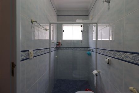 Casa à venda com 190m², 3 quartos e 4 vagasBanheiro da Suíte 1