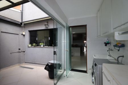 Casa à venda com 190m², 3 quartos e 4 vagasÁrea de Serviço