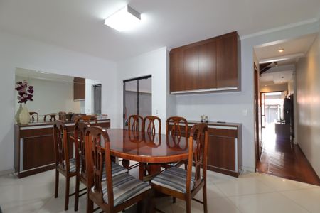 Casa à venda com 190m², 3 quartos e 4 vagasSala de Jantar