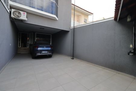 Casa à venda com 190m², 3 quartos e 4 vagasGaragem