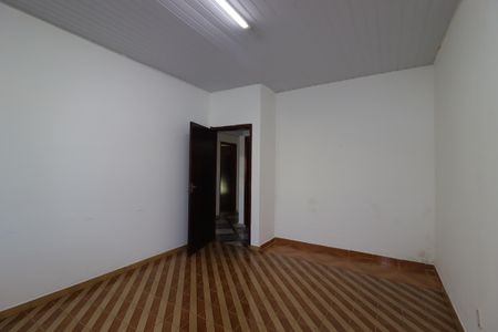 Casa para alugar com 90m², 1 quarto e 2 vagasSuíte