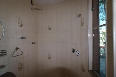 Casa para alugar com 90m², 1 quarto e 2 vagasBanheiro da Suíte