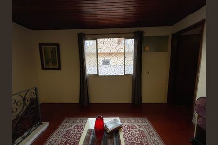 Casa à venda com 165m², 3 quartos e 2 vagas Casa à venda com 165m², 3 quartos e 2 vagasSala 2