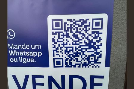 Casa à venda com 165m², 3 quartos e 2 vagas Casa à venda com 165m², 3 quartos e 2 vagasPlaca
