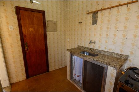 Apartamento à venda com 63m², 2 quartos e sem vaga Apartamento à venda com 63m², 2 quartos e sem vagaCozinha