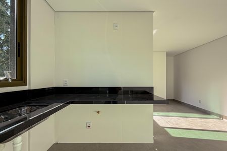 Apartamento à venda com 68m², 2 quartos e 2 vagas Apartamento à venda com 68m², 2 quartos e 2 vagasCozinha e Área de Serviço