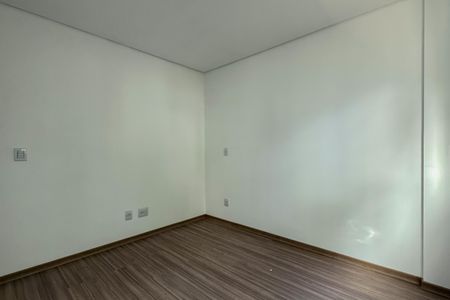 Apartamento à venda com 68m², 2 quartos e 2 vagas Apartamento à venda com 68m², 2 quartos e 2 vagasQuarto 2