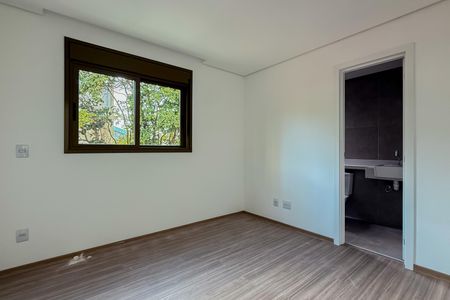 Apartamento à venda com 68m², 2 quartos e 2 vagas Apartamento à venda com 68m², 2 quartos e 2 vagasSuíte