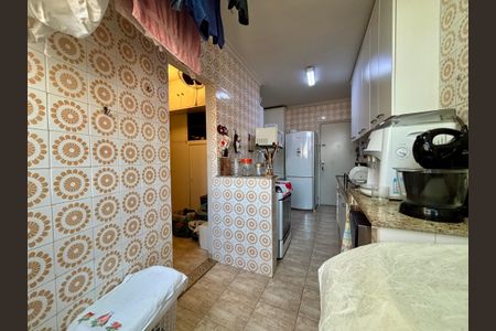 Apartamento à venda com 132m², 3 quartos e 1 vaga Apartamento à venda com 132m², 3 quartos e 1 vagaÁrea de serviço