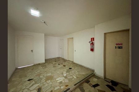 Apartamento à venda com 132m², 3 quartos e 1 vaga Apartamento à venda com 132m², 3 quartos e 1 vagaÁrea comum