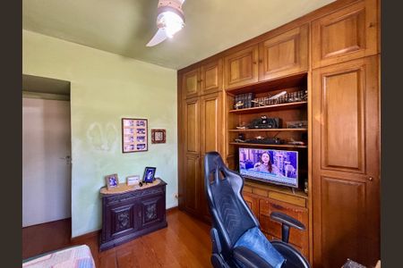 Apartamento à venda com 132m², 3 quartos e 1 vaga Apartamento à venda com 132m², 3 quartos e 1 vagaQuarto 2