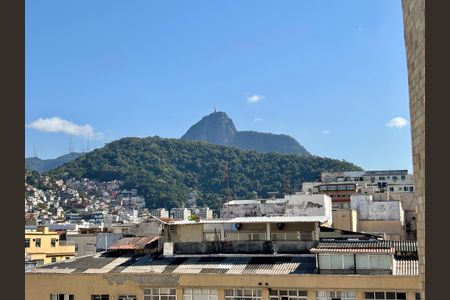 Apartamento à venda com 132m², 3 quartos e 1 vaga Apartamento à venda com 132m², 3 quartos e 1 vagaVista da Área de serviço