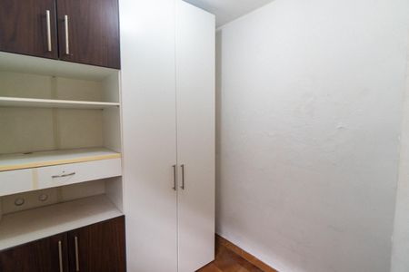 Casa à venda com 144m², 2 quartos e 3 vagas Casa à venda com 144m², 2 quartos e 3 vagasQuarto de Serviço 1