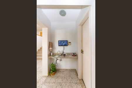 Casa à venda com 372m², 4 quartos e 5 vagas Casa à venda com 372m², 4 quartos e 5 vagasCozinha