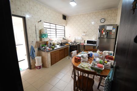 Casa à venda com 240m², 3 quartos e 2 vagasCozinha