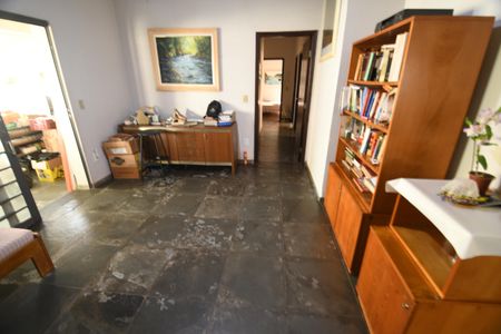 Casa à venda com 240m², 3 quartos e 2 vagasSala 2