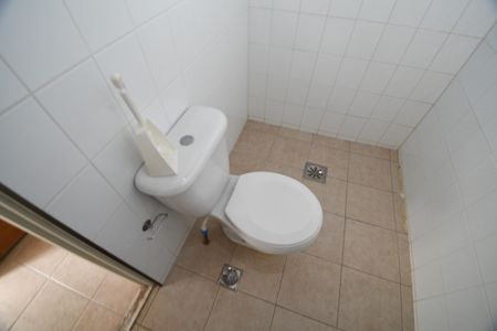 Casa à venda com 240m², 3 quartos e 2 vagasBanheiro Salão