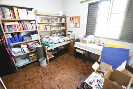 Casa à venda com 240m², 3 quartos e 2 vagasQuarto 1