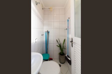 Apartamento à venda com 78m², 3 quartos e 2 vagas Apartamento à venda com 78m², 3 quartos e 2 vagasBanheiro de serviço