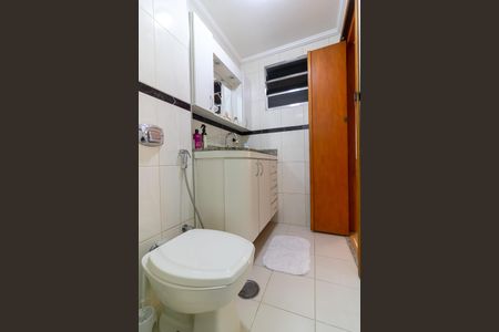 Apartamento à venda com 78m², 3 quartos e 2 vagas Apartamento à venda com 78m², 3 quartos e 2 vagasBanheiro Social