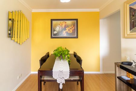 Apartamento à venda com 78m², 3 quartos e 2 vagas Apartamento à venda com 78m², 3 quartos e 2 vagasSala