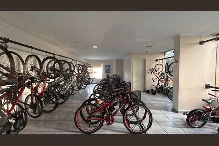 Apartamento à venda com 78m², 3 quartos e 2 vagas Apartamento à venda com 78m², 3 quartos e 2 vagasBicicletário