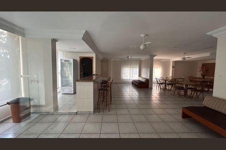 Apartamento à venda com 78m², 3 quartos e 2 vagas Apartamento à venda com 78m², 3 quartos e 2 vagasSalão de Festas