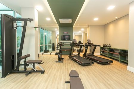 Apartamento à venda com 173m², 3 quartos e 4 vagas Apartamento à venda com 173m², 3 quartos e 4 vagasÁrea comum - Academia