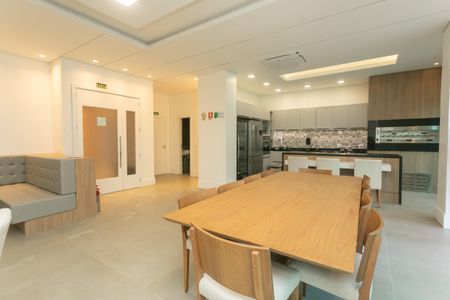 Apartamento à venda com 173m², 3 quartos e 4 vagas Apartamento à venda com 173m², 3 quartos e 4 vagasÁrea comum - Salão de festas