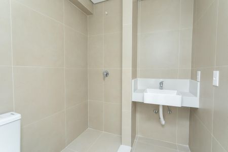 Apartamento à venda com 173m², 3 quartos e 4 vagas Apartamento à venda com 173m², 3 quartos e 4 vagasBanheiro da Suite 1