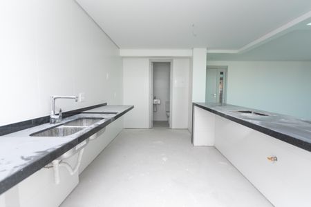Apartamento à venda com 173m², 3 quartos e 4 vagas Apartamento à venda com 173m², 3 quartos e 4 vagasCozinha