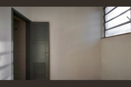 Apartamento à venda com 61m², 2 quartos e 2 vagas Apartamento à venda com 61m², 2 quartos e 2 vagasQuarto de Serviço