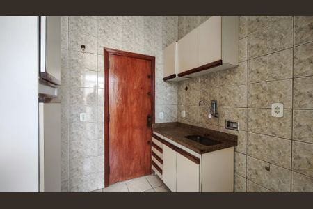 Apartamento à venda com 61m², 2 quartos e 2 vagas Apartamento à venda com 61m², 2 quartos e 2 vagasCozinha