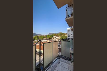 Apartamento à venda com 61m², 2 quartos e 2 vagas Apartamento à venda com 61m², 2 quartos e 2 vagasVaranda da Sala