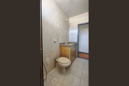 Apartamento à venda com 61m², 2 quartos e 2 vagas Apartamento à venda com 61m², 2 quartos e 2 vagasBanheiro Corredor