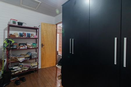 Casa à venda com 47m², 2 quartos e 3 vagasQuarto 2