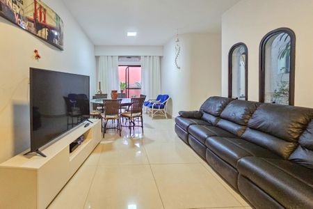 Apartamento para alugar com 97m², 2 quartos e 2 vagasSala