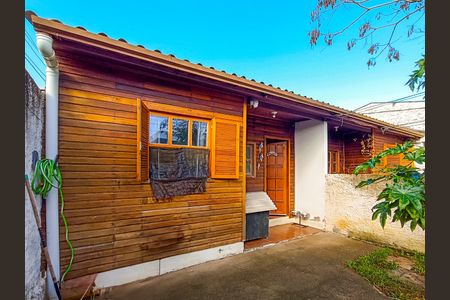 Casa à venda com 47m², 2 quartos e 3 vagas Casa à venda com 47m², 2 quartos e 3 vagasÁrea Externa