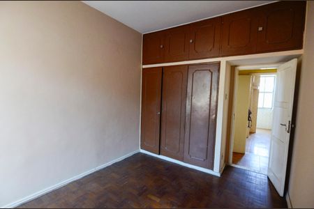 Apartamento à venda com 76m², 2 quartos e 1 vagaQuarto 2