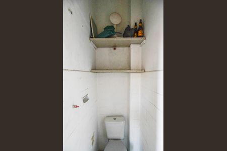 Apartamento à venda com 76m², 2 quartos e 1 vagaBanheiro de Serviço