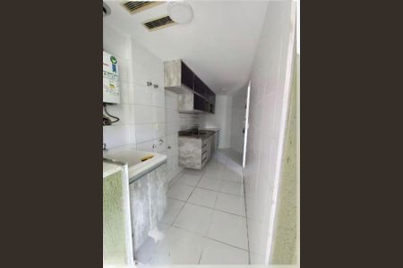 Apartamento à venda com 64m², 2 quartos e 1 vaga