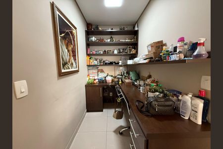 Apartamento à venda com 176m², 3 quartos e 3 vagas