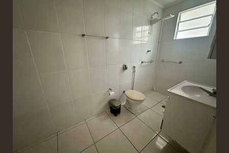 Casa à venda com 124m², 3 quartos e 4 vagas