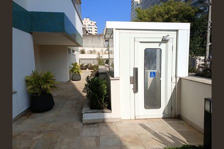 Apartamento à venda com 74m², 3 quartos e 2 vagas Apartamento à venda com 74m², 3 quartos e 2 vagasCORREDOR DE ENTRADA