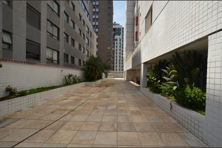 Apartamento para alugar com 100m², 3 quartos e 2 vagasÁrea comum - Salão de festas