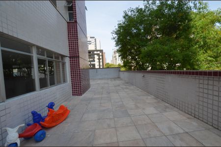 Apartamento para alugar com 100m², 3 quartos e 2 vagasÁrea comum - Salão de festas